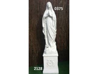 Madonna Immacolata met zuil.