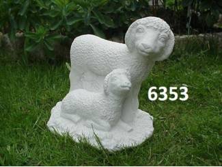 Schaap mama en lammetje