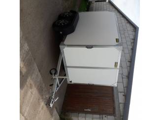 gesloten aanhangwagen 2 as