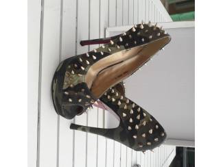 pumps 37