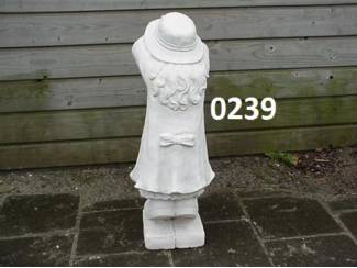 Meisje speelt verstoppertje. nr 0239.