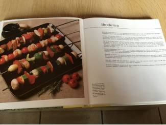 Kookboeken Boek ; koken in de open lucht (BBQ) LEKKERBEKKEN TOP